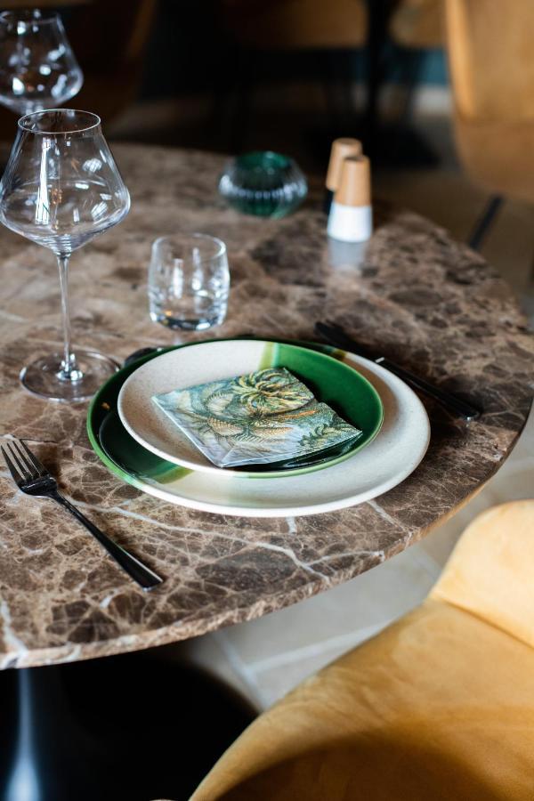 Le Victoria Boutique Hotel Saint-Paul-Trois-Châteaux Zewnętrze zdjęcie