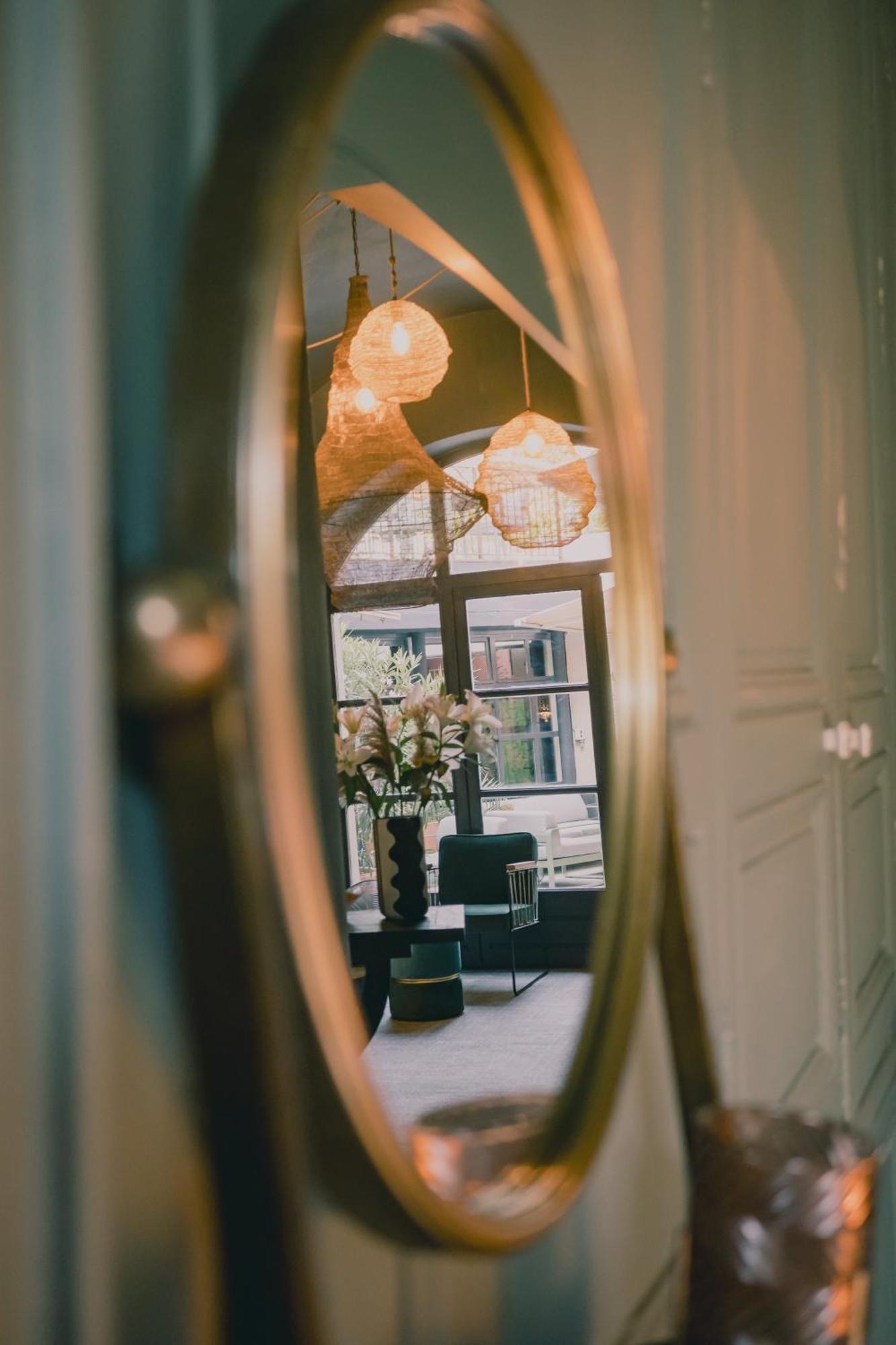Le Victoria Boutique Hotel Saint-Paul-Trois-Châteaux Zewnętrze zdjęcie