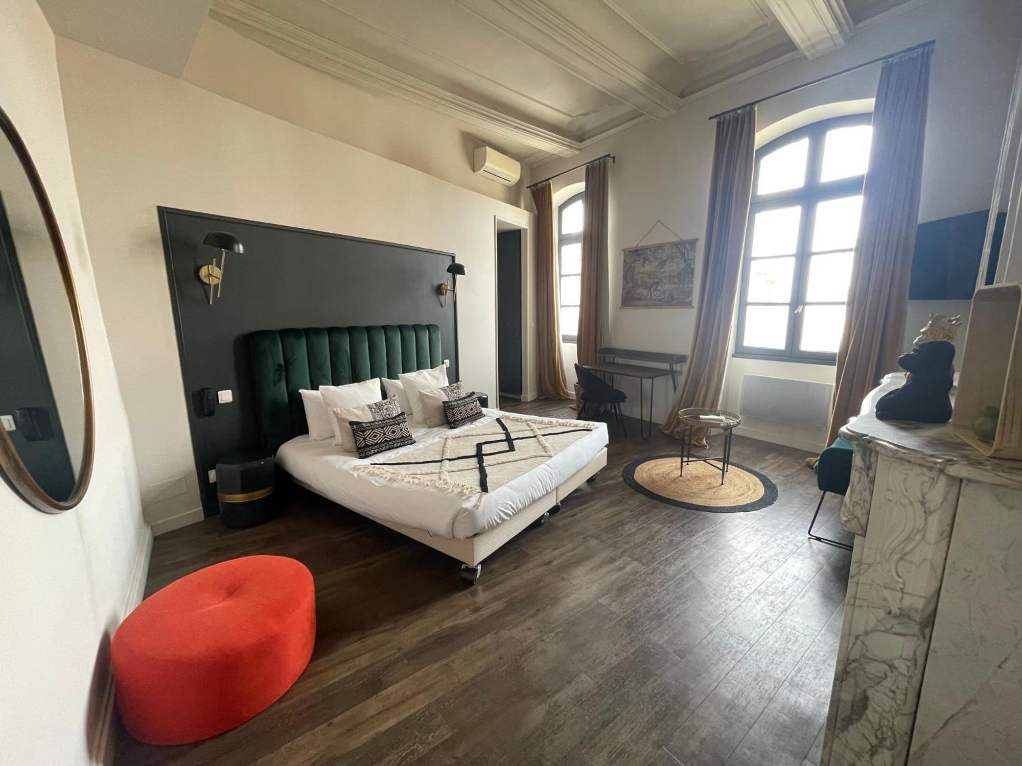 Le Victoria Boutique Hotel Saint-Paul-Trois-Châteaux Zewnętrze zdjęcie