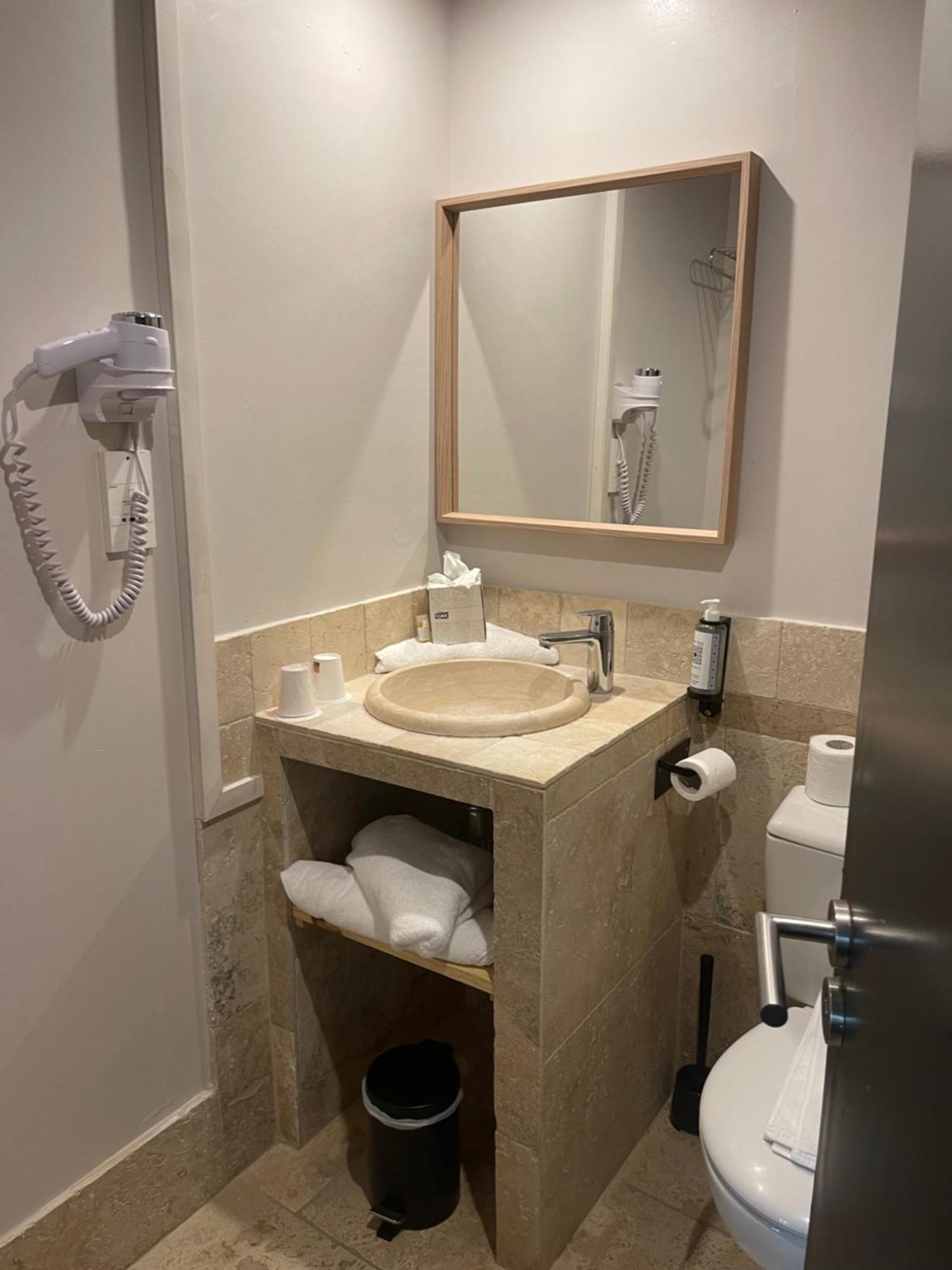 Le Victoria Boutique Hotel Saint-Paul-Trois-Châteaux Zewnętrze zdjęcie
